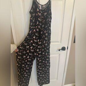 Xhiliration floral jumpsuit
